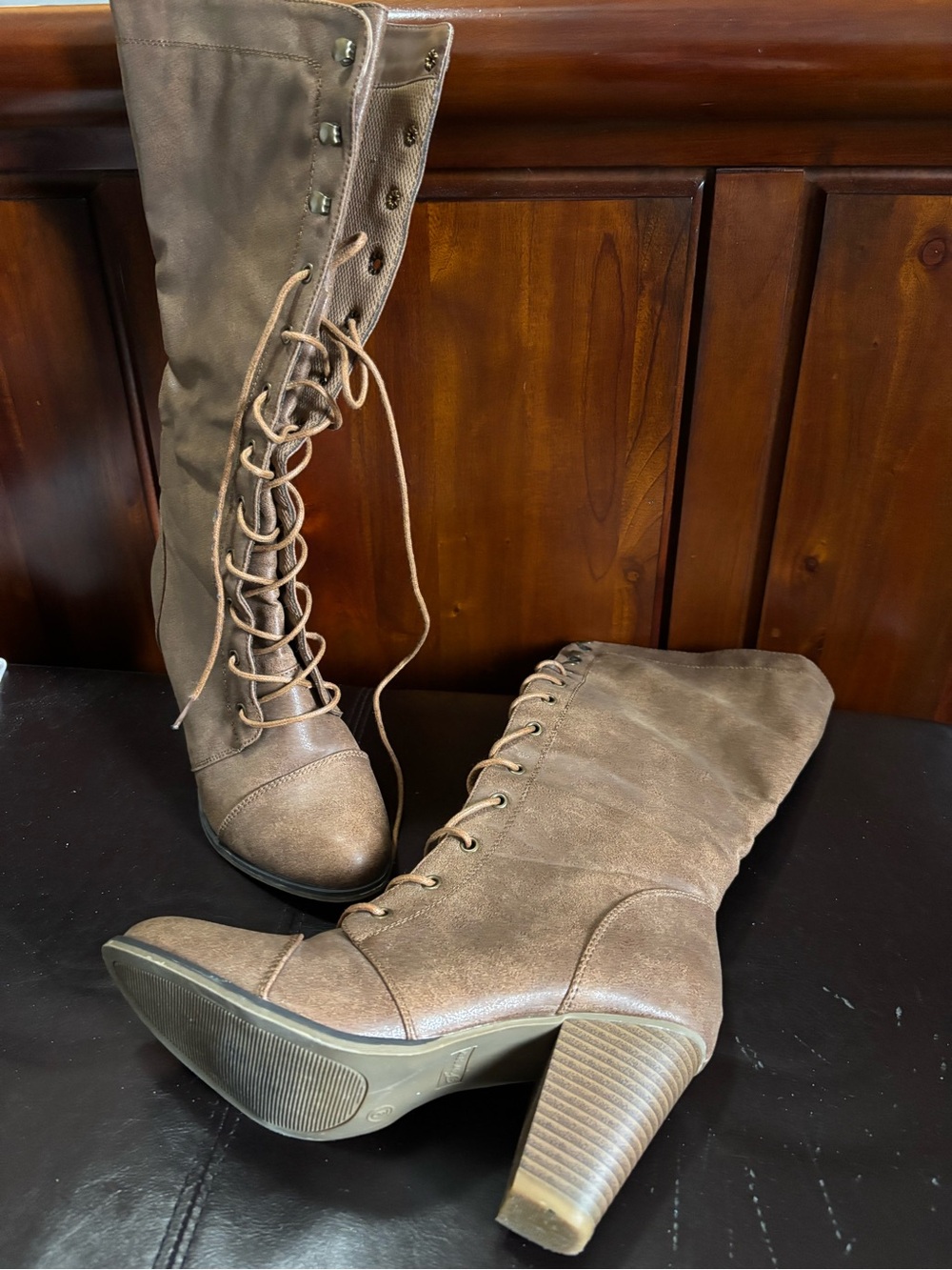 Women's Lace-Up Mid-Calf Heeled Boots - Brown size 9